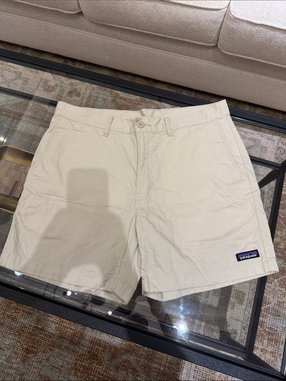 Patagonia Men’s Light Khaki Organic Cotton Shorts with stretch